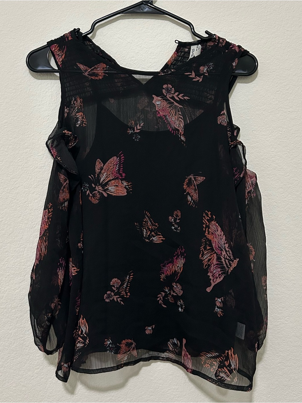 Women’s Black Floral Cold-Shoulder Blouse